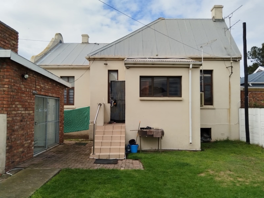 3 Bedroom Property for Sale in Swartkops Eastern Cape